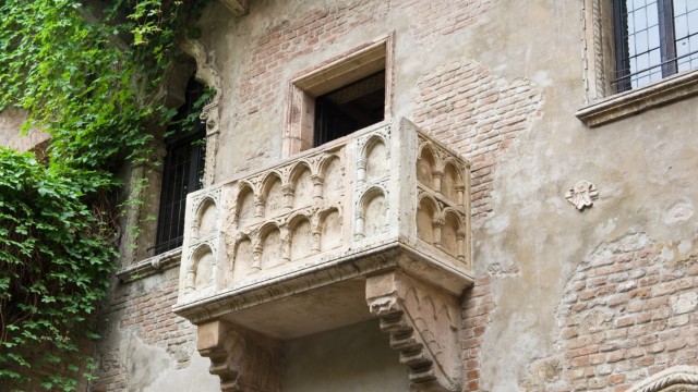 Italia: Luogo famoso per i selfie: il balcone di Romeo e Giulietta a Verona.