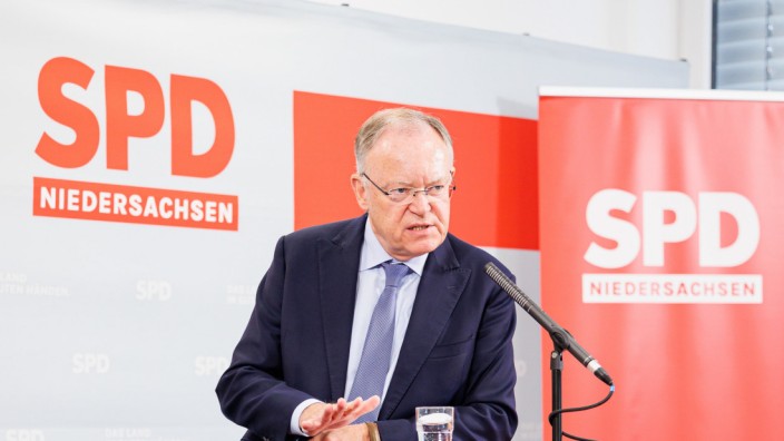 Niedersachsen: Für ihn läuft der Wahlkampf nach Plan: Niedersachsens Ministerpräsident Stephan Weil (SPD).