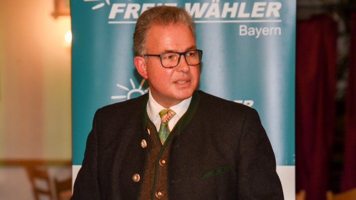 Aufstellungsversammlung: Florian Streibl ist wieder Landtagskandidat der Freien Wähler im Stimmkreis.