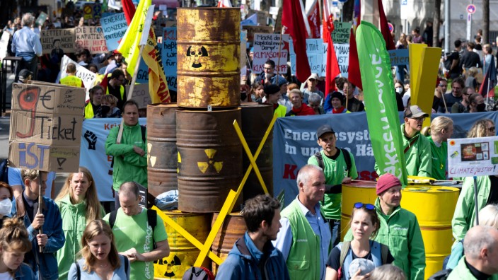 Aktion auf dem Königsplatz: Der Ausstieg aus der Atomkraft war eines der großen Themen beim Klimastreik in München.