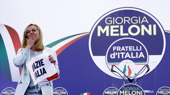 SZ am Morgen: Die rechte Politikerin Giorgia Meloni könnte die erste Ministerpräsidentin Italiens werden.