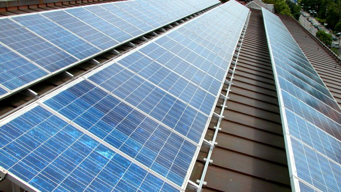 München: Der Ausbau der Photovoltaik bei den Stadtwerken geht dem Stadtrat zu langsam.