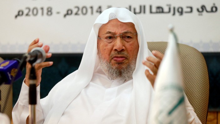 Islam: Yusuf al-Qaradawi bei einer Konferenz der Muslimbruderschaft 2014 in Katar
