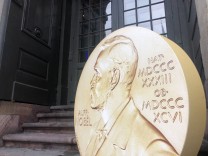 Stockholm: Drei Molekülforscher gewinnen Chemie-Nobelpreis
