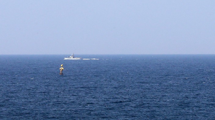 Nahost: Umstrittenes Pizzastück: Ein israelisches Militärboot patrouilliert an der Seegrenze zu Libanon bei Naqura.