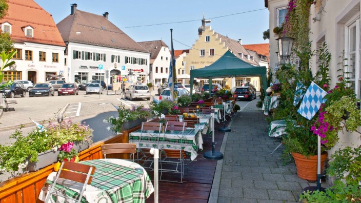 Grafinger Innenstadt: Der Grafinger Marktplatz soll wieder ein Ort werden, an dem man sich gern aufhält.