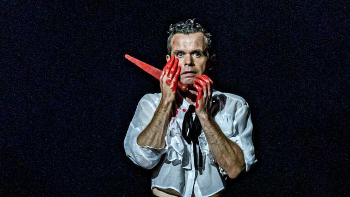 "Macbeth" in Hamburg: Mad Dictator: Kristof Van Boven als Macbeth.