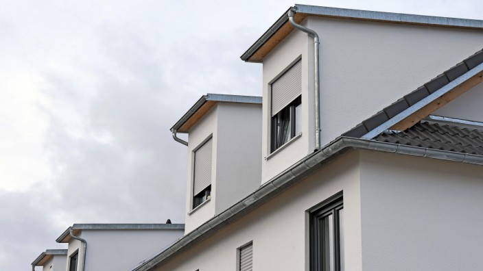 Baierbrunn: Gauben sind nicht überall erwünscht. Aber der Wunsch, den Dachraum zu nutzen, ist bei vielen Hausbewohnern groß.