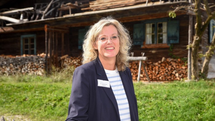 Personalie: Sie möchte das Freilichtmuseum Glentleiten in die Zukunft führen: die neue Leiterin Julia Schulte to Bühne.