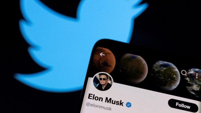 Soziale Medien: Elon Musk hat nun bis Ende Oktober Zeit, den Kurznachrichtendienst Twitter zu übernehmen - oder die Klage gegen ihn wird vor Gericht fortgesetzt.