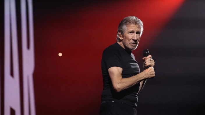 München: Steht immer noch gerne im Rampenlicht: Roger Waters, inzwischen 79.