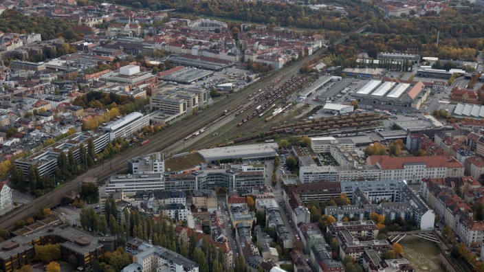 Neuer Verkehrsknotenpunkt an der Poccistraße: Einst befand sich dort der Südbahnhof, nun soll an der Poccistraße ein Regionalzughalt gebaut werden.