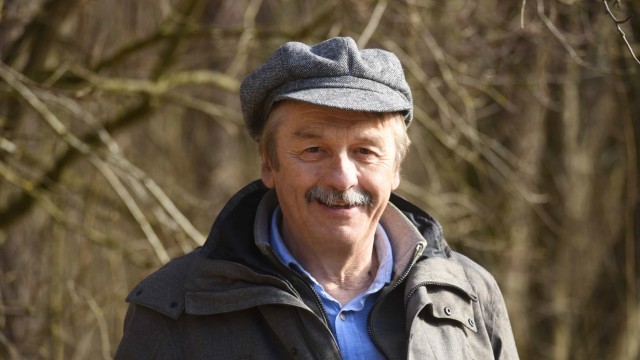 Pilze sammeln: Franz Knierer ist leidenschaftlicher Pilzsammler.