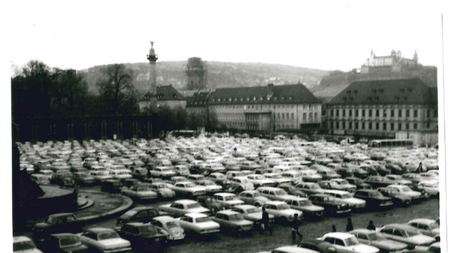 Unesco award: This is what it looked like before the residence in 1974.  Above right: the Würzburg Fortress.