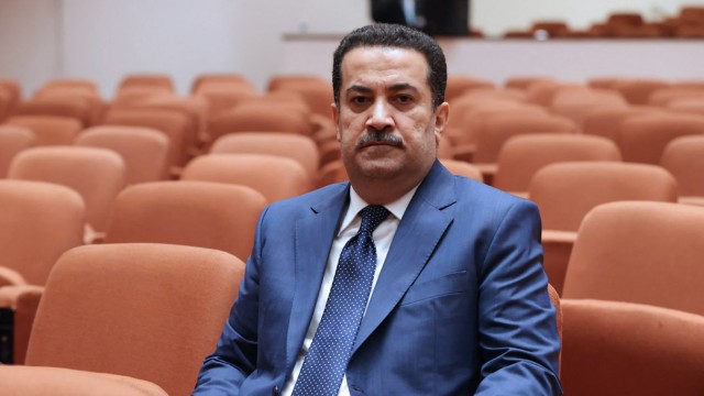 Irak: Wurde mit der schwierigen Regierungsbildung beauftragt: der parteilose Mohamed al-Sudani.
