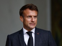 Frankreich: Macrons Regierung muss schon ins Risiko gehen