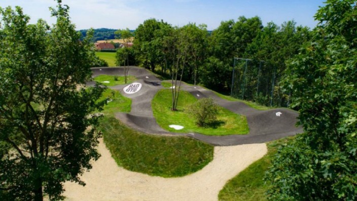 Sport und Freizeit: So soll der Uttinger Bikepark aussehen.