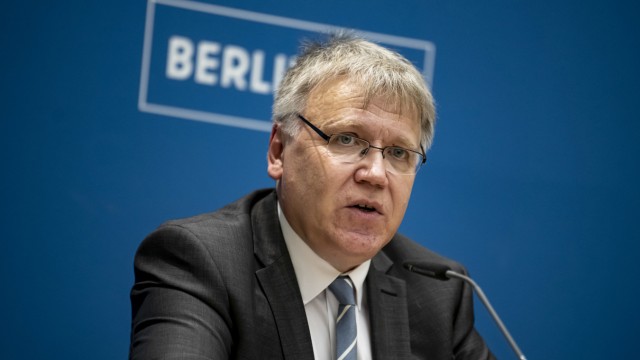 Berlin: Stephan Bröchler, 60, ist Professor für Politikwissenschaft an der Berliner Hochschule für Wirtschaft und Recht und seit dem 1. Oktober neuer Landeswahlleiter in der Hauptstadt.