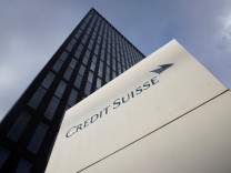Schweizer Großbank: Credit Suisse strukturiert sich radikal um