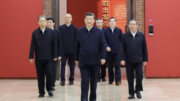 China: Spitze des Politbüros unter Leitung von Xi Jinping