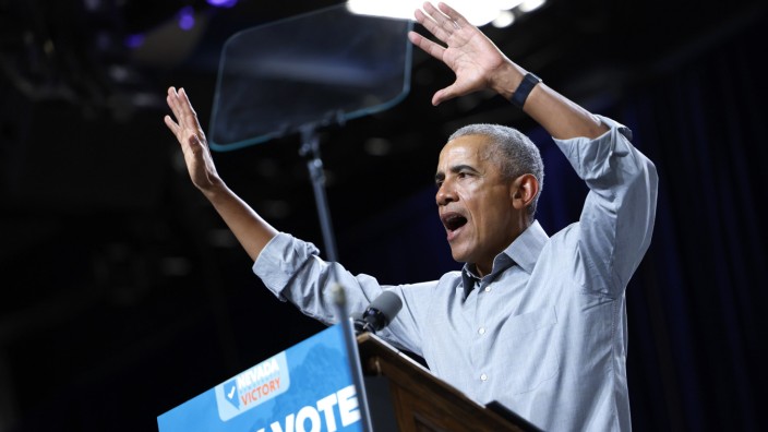 Demokratie: Amerikas Ex-Präsident Barack Obama begeistert die Zuhörer auf seiner Wahlkampftour für die Demokraten, kurz vor den Midterms. Das zeigt auch, wonach sich Menschen in der Krise sehnen: nach Mutmachern.