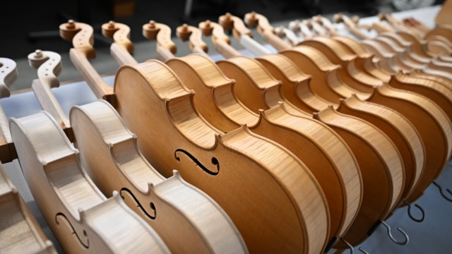 Musikinstrumente: 120 bis 150 Arbeitsstunden stecken in einem handgefertigten Instrument.