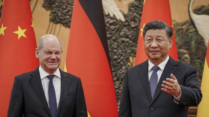 China-Besuch: Am Freitag in der Großen Halle des Volkes: Olaf Scholz bei Xi Jinping.