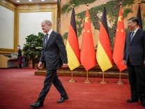 Kanzler-Besuch in China: Harmonie mit Xi