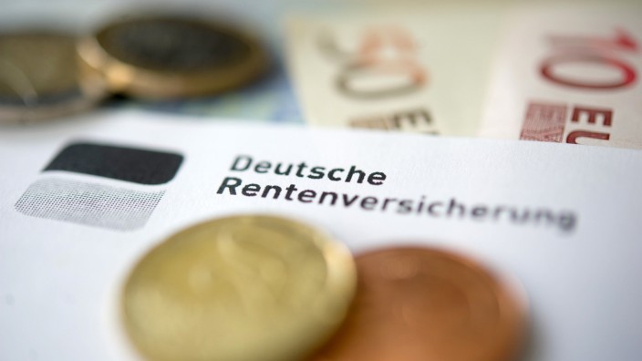 Altersbezüge: Im nächsten Jahr dürfen die Rentnerinnen und Rentner in Deutschland mit einem deutlichen Plus rechnen.