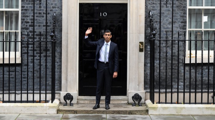 Großbritannien: Großbritanniens neuer Premierminister Rishi Sunak