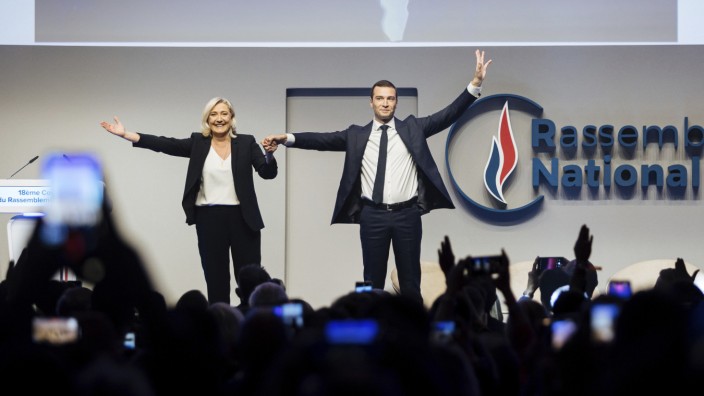 Frankreich: Nur auf den ersten Blick mag der Übergang von Marine Le Pen auf Jordan Bardella als echter Wechsel an der RN-Spitze erscheinen.