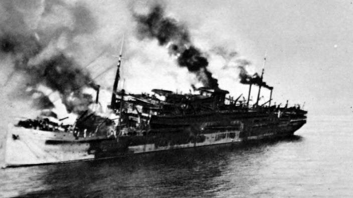 Dem Geheimnis auf der Spur: Drei Tage wütete das Feuer an Bord der "Georges Philippar".