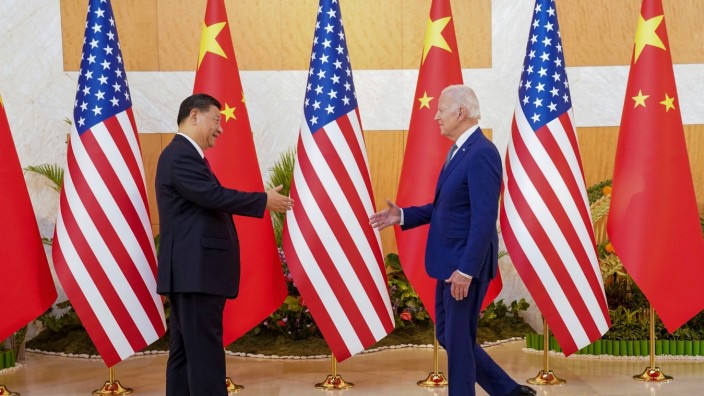 USA und China: Sie sind aufeinander zugegangen: Chinas Staatschef Xi Jingping (links) und der US-Präsident Joe Biden.