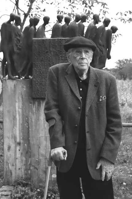 Film über Holocaust-Überlebenden: Peter Gardosch - einer der letzten Zeitzeugen von Auschwitz und Kaufering ist am 16. November gestorben.