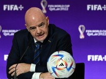 Fifa-Präsident zur WM: Infantino bezeichnet Kritik des Westens an Katar als “heuchlerisch”