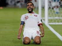 Katar bei der Fußball-WM: Das abgeschottete Team