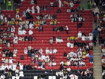 Katars Start in die Fußball-WM: Noch vor Abpfiff ist das Stadion halbleer