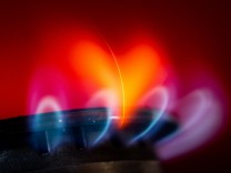 Liveblog zur Energiekrise: Gaspreisbremse soll rückwirkend ab Januar gelten