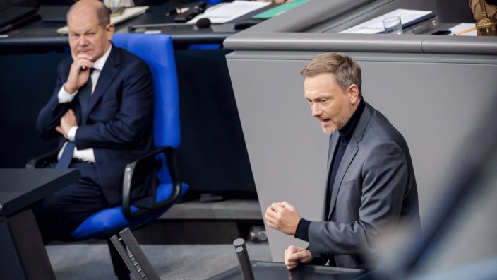 Steuerpolitik: Christian Lindner erklärt am Dienstag im Bundestag seine finanzpolitischen Pläne.
