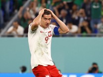 Mexiko gegen Polen bei der WM in Katar: Lewandowski klingeln die Ohren