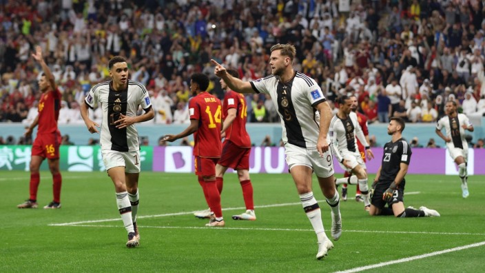 Deutschland bei der WM in Katar: Als würde er seit Jahren nichts anderes machen: Niclas Füllkrug beim Torjubel.