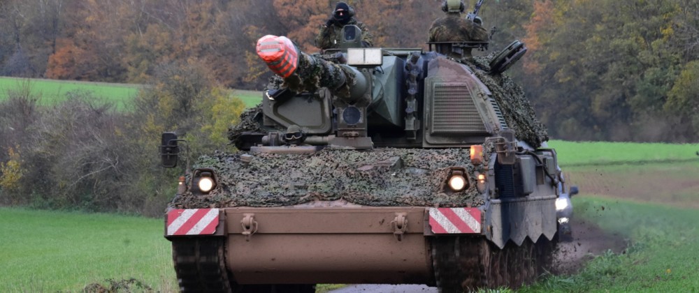 Panzerhaubitze 2000 der Bundeswehr. 13 500 Schuss Artillerie-Munition aus Deutschland wurden an die Ukraine abgegeben.
