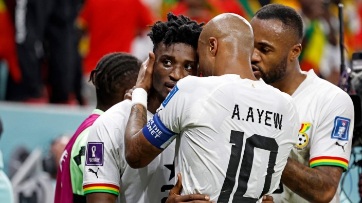 Fußball-WM: Mohammed Kudus (l.) sichert Ghana mit seinen beiden Treffern gegen Südkorea drei Punkte.