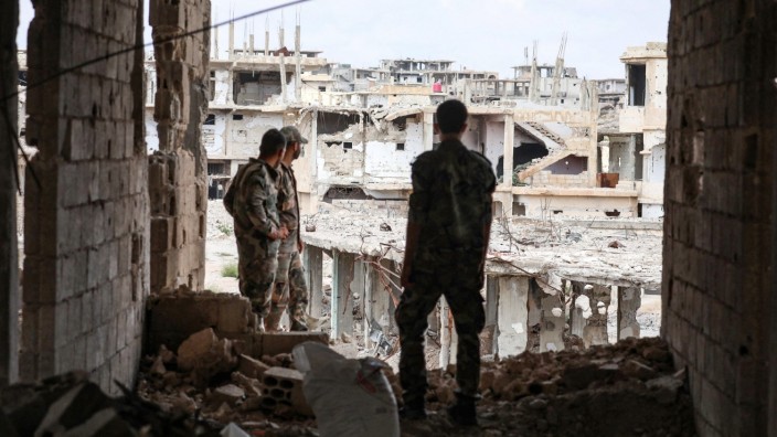 Syrien: Syrische Soldaten in Daraa. In der Provinz soll der IS-Anführer bei Kämpfen umgekommen sein.