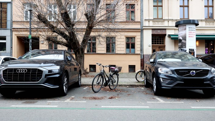 Berlin: Sieht so Gleichberechtigung zwischen Rad und Limousine aus?