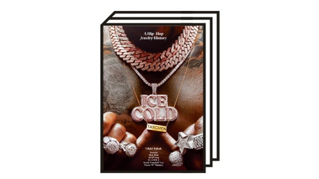Vikki Tobak: "Ice Cold - A Hip-Hop Jewelry History": Vikki Tobak: Ice Cold - A Hip-Hop Jewelry History. Taschen Verlag, Köln 2022. 388 Seiten, 80 Euro.