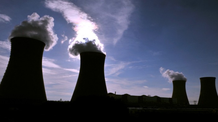 Frankreich: Dass in Europa gerade die Strompreise so steigen, hat auch damit zu tun, dass viele Reaktoren in Frankreich stillstehen. In Dampierre laufen zur Zeit zwei von vier.