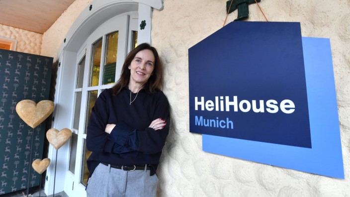 Inning: Julia Hoge leitet das "Heli House".
