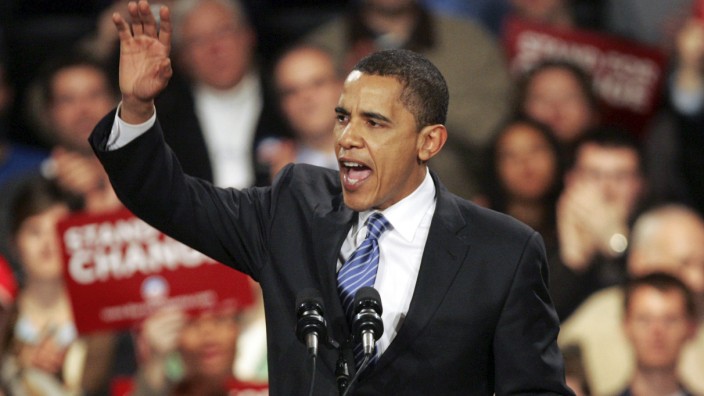 US-Vorwahlen: Barack Obama feiert mit seinen Anhängern nach seinem Sieg bei den Vorwahlen in Iowa am 3. Januar 2008 in Des Moines.