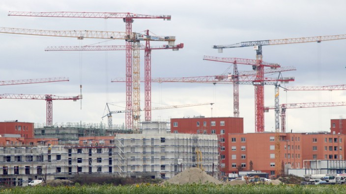 Genossenschaften schlagen Alarm: Der Haushaltsstopp trifft den Wohnungsbau in München.